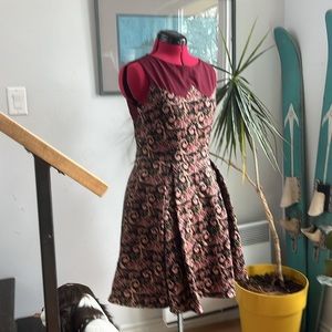 Annie 50 beautiful jacquard style dress.